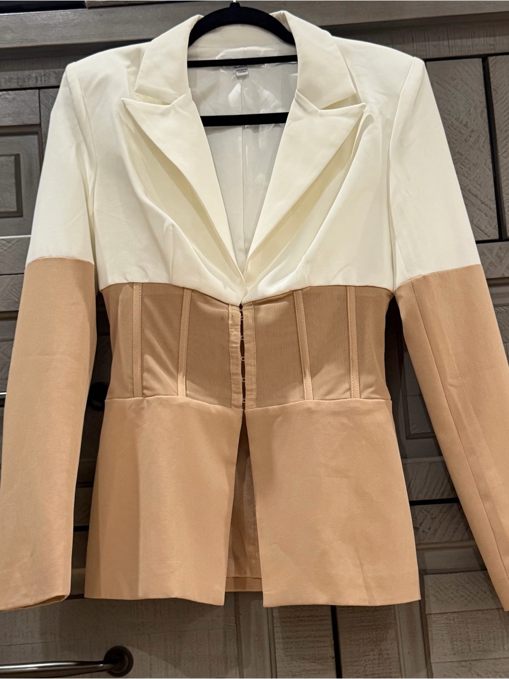 Fashion Nova Two-Tone Tailored Jacket - Cream & Tan